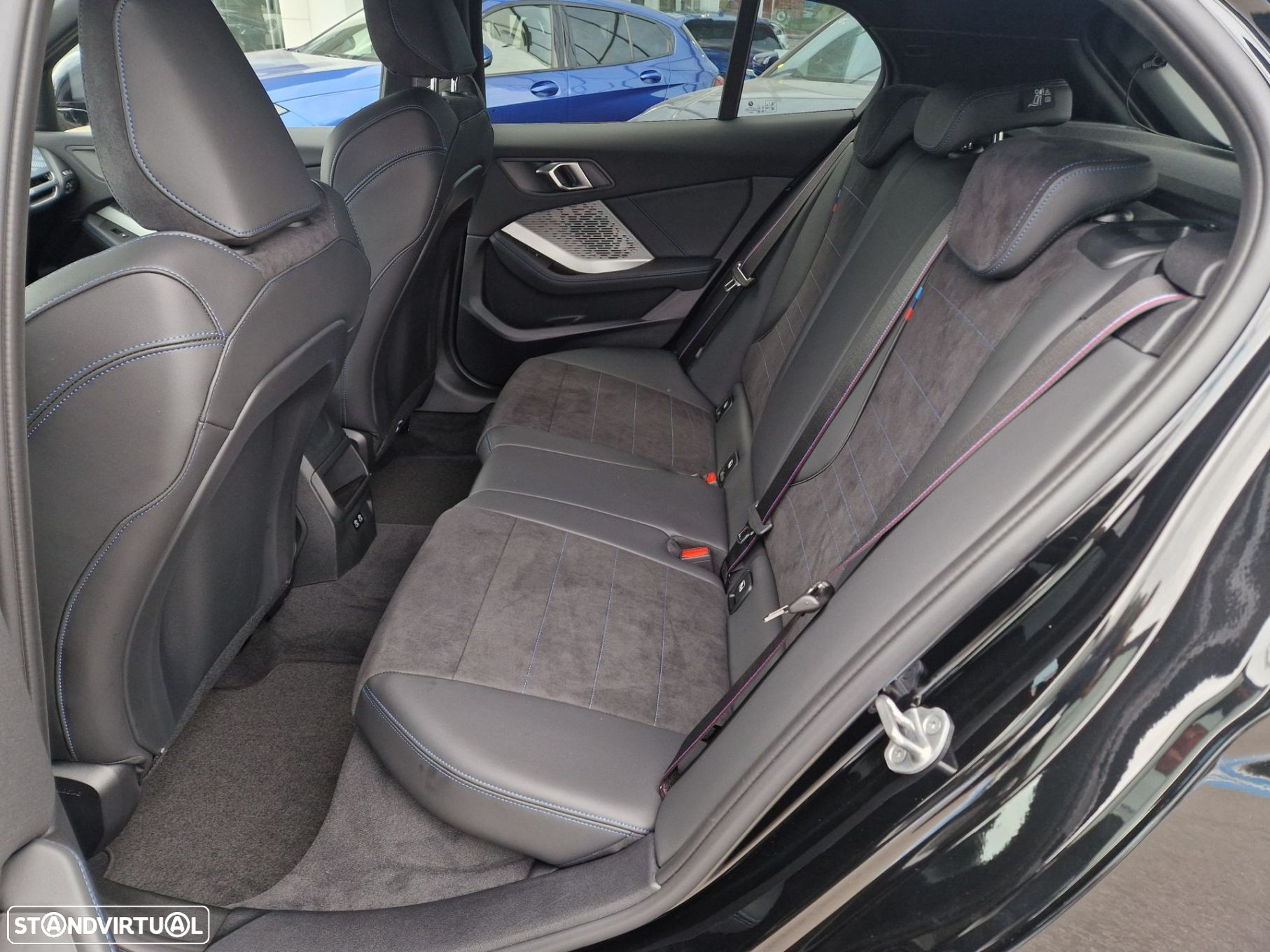 BMW 118 d Pack Desportivo M Pro - 9