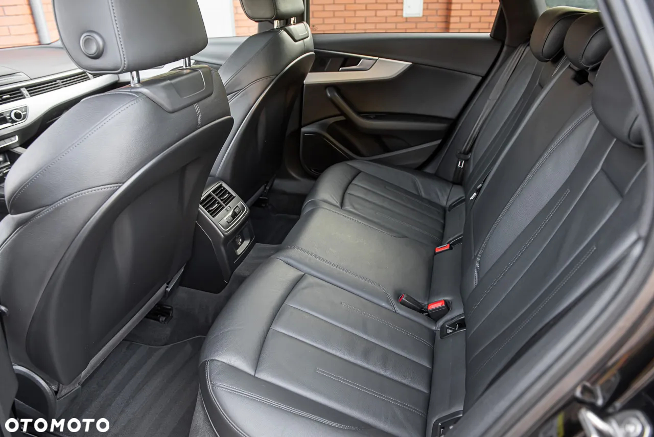 Audi A4 Avant 2.0 TDI ultra S tronic sport - 28