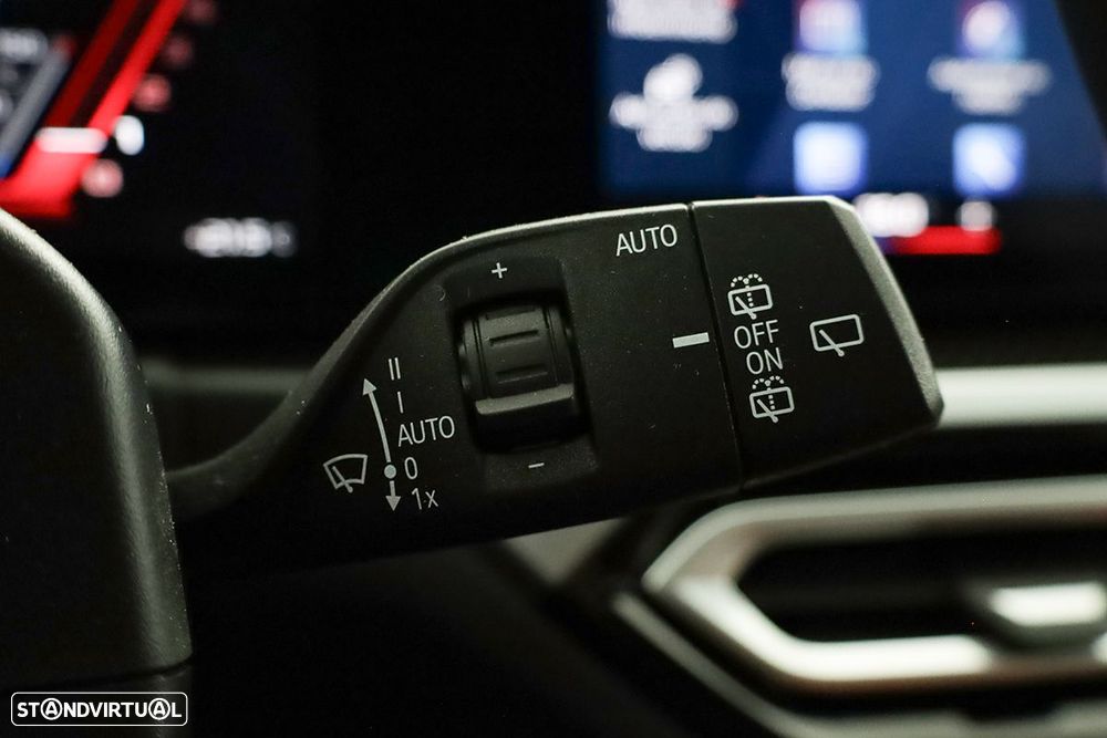 BMW M3 Competition xDrive - 22