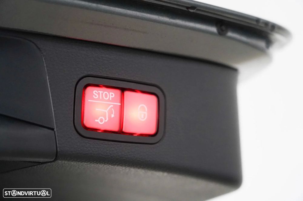 Mercedes-Benz C 43 AMG 4-Matic - 32