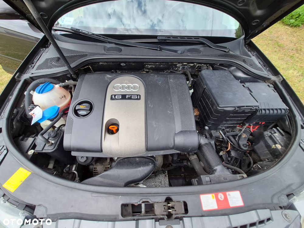Audi A3 Sportback 1.6 FSI Ambiente - 16