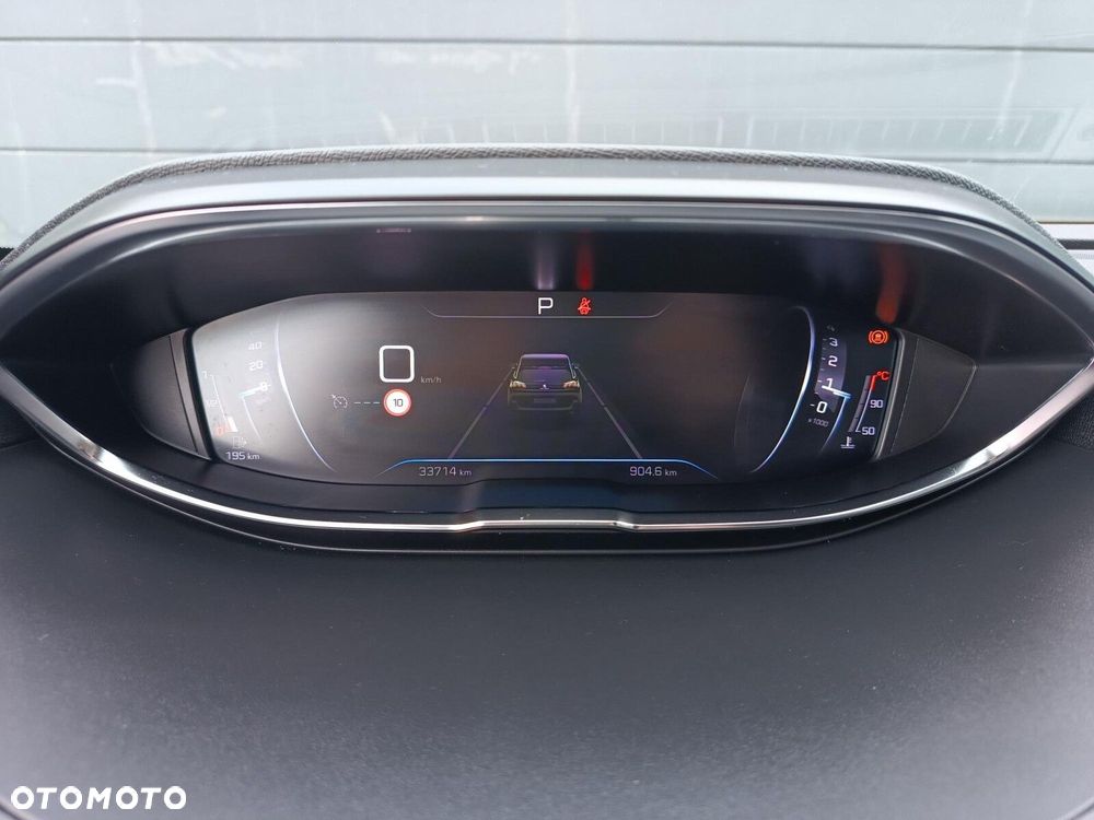 Peugeot 5008 1.5 BlueHDi Allure S&S EAT8 - 21
