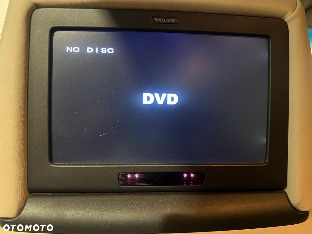 Volvo XC 90 - 30