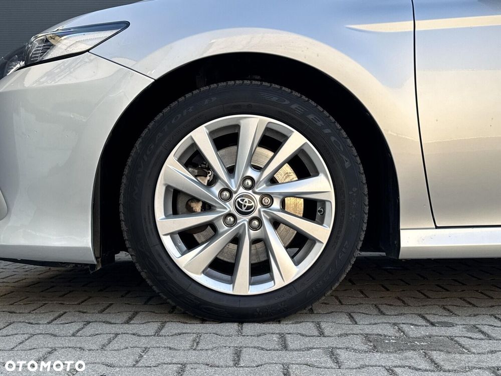 Toyota Camry 2.5 Hybrid Comfort CVT - 10
