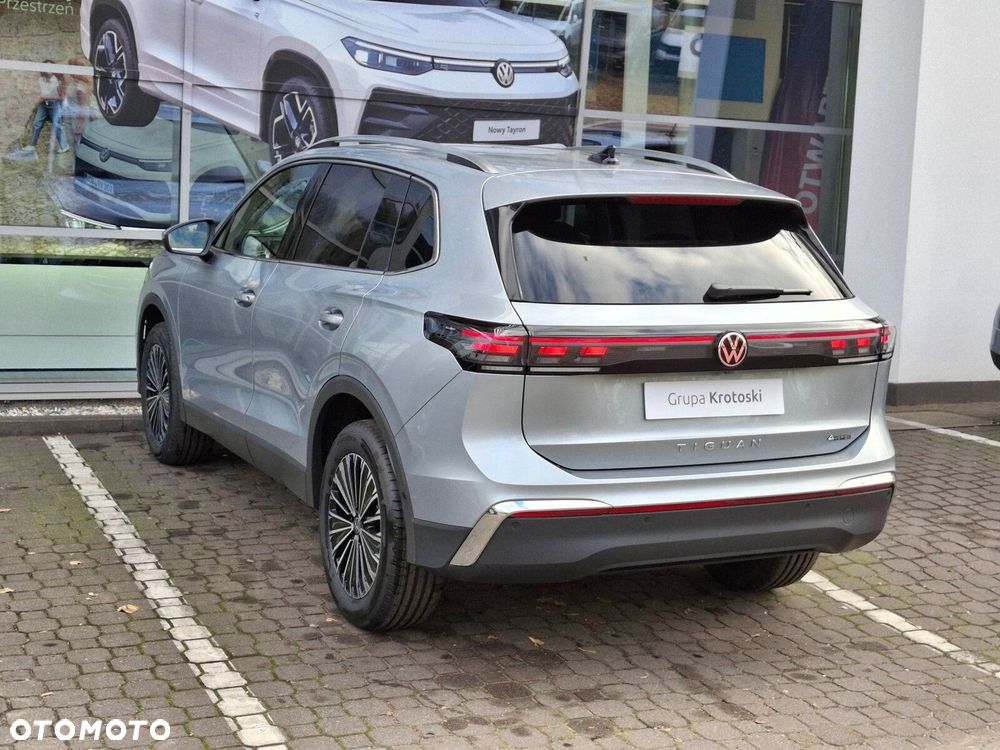 Volkswagen Tiguan - 5