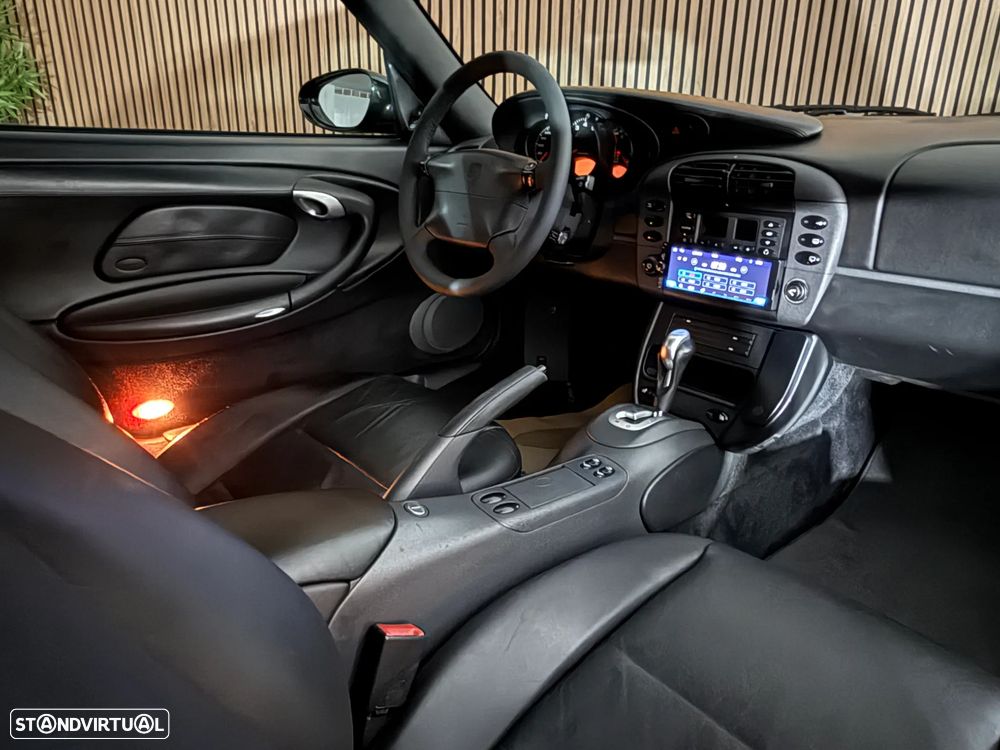 Porsche 911 (996) - 31