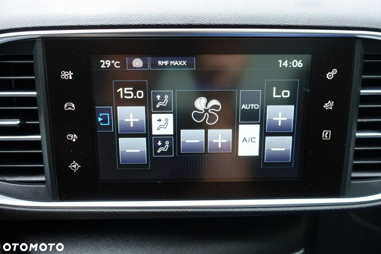 Peugeot 308 - 16