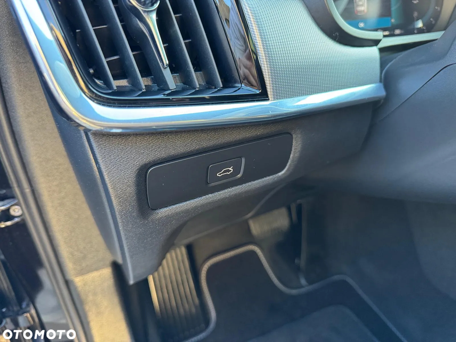 Volvo V90 B5 B Ultimate Dark - 13