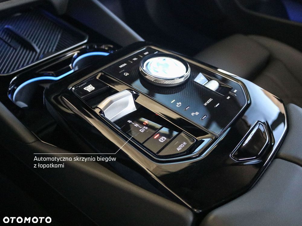 BMW Seria 5 550e xDrive PHEV M Sport - 18