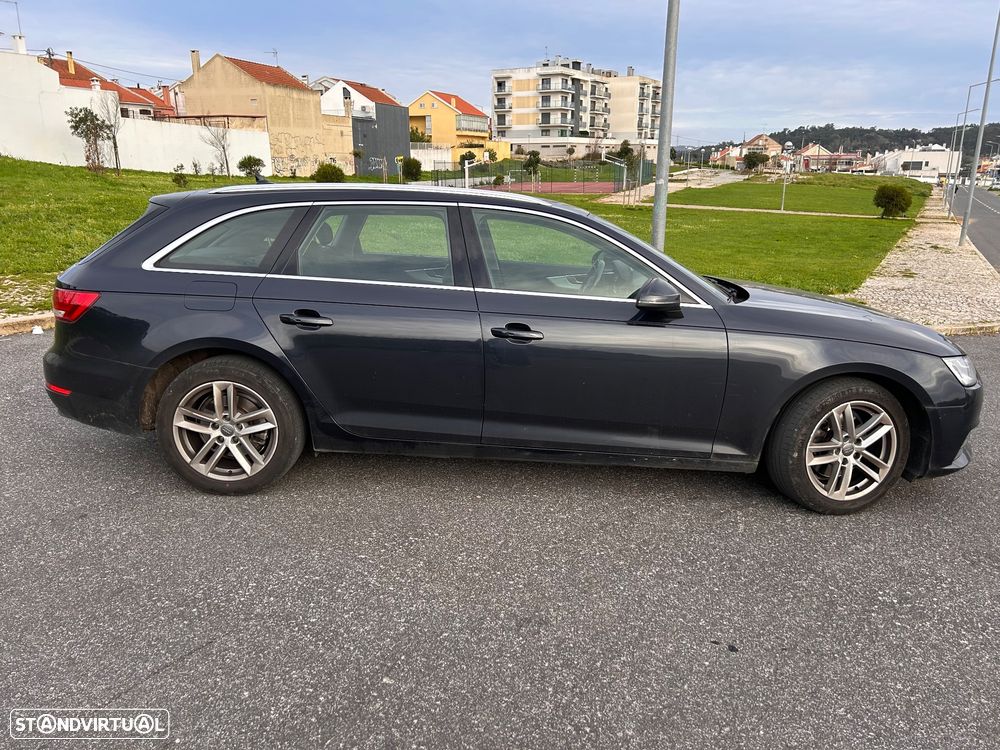 Audi A4 Avant 2.0 TDI S tronic - 2