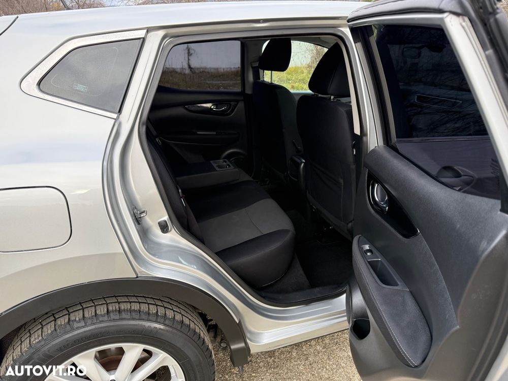 Nissan Qashqai 1.5 DCI TEKNA - 8