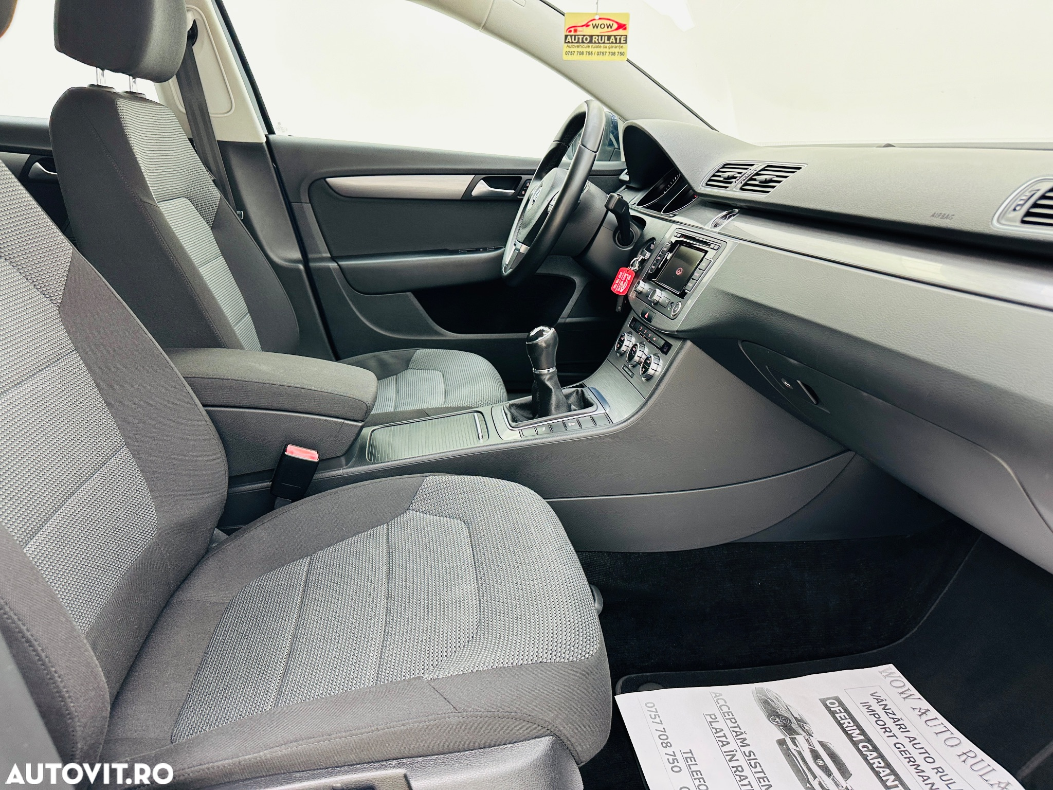 Volkswagen Passat Variant 1.6 TDI BlueMotion Technology Comfortline - 19