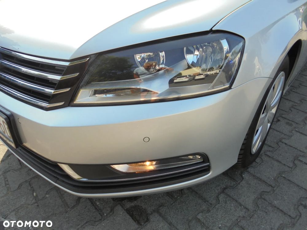 Volkswagen Passat 2.0 TDI Comfortline - 27