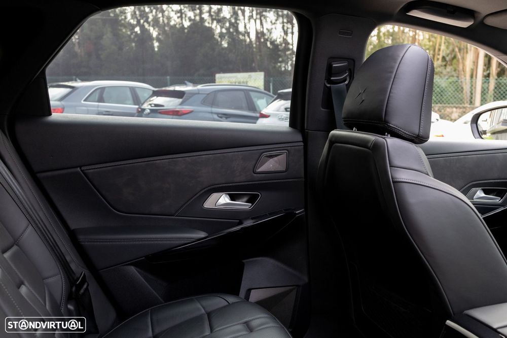 DS DS7 Crossback E-Tense Performance Line EAT8 - 51