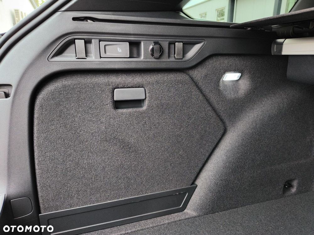 Skoda Superb 2.0 TSI Selection DSG - 30