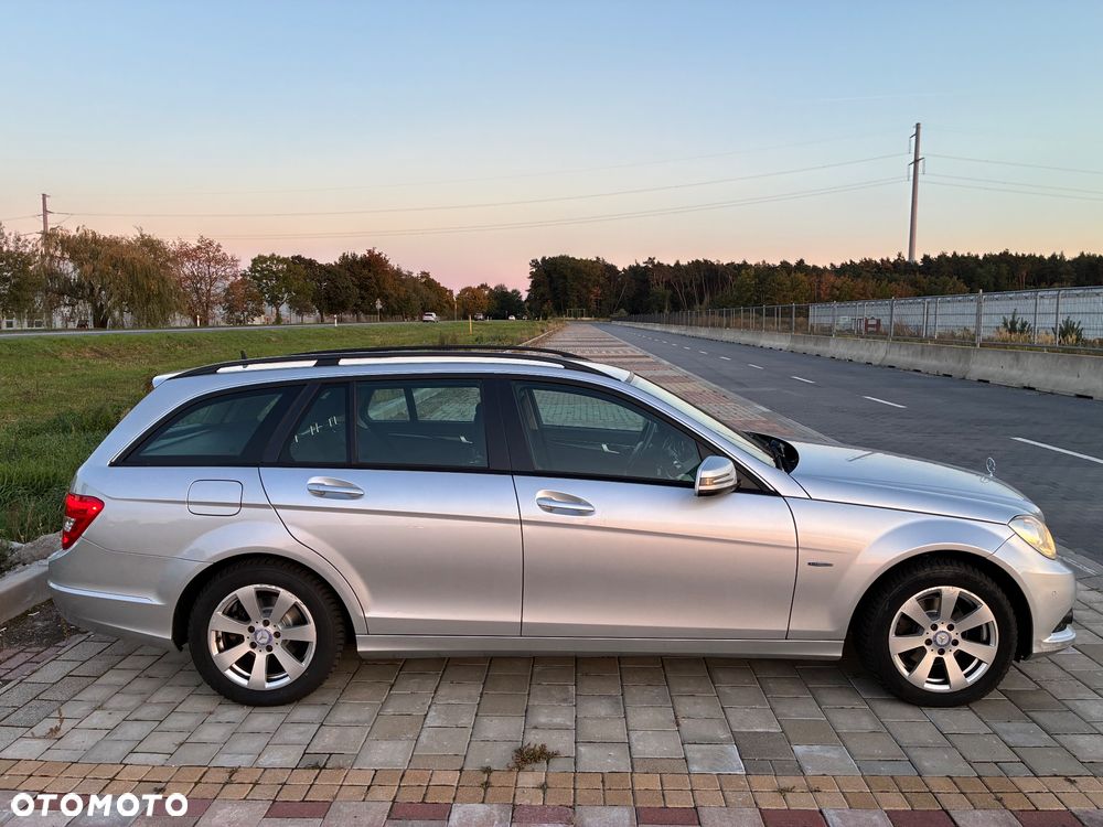 Mercedes-Benz Klasa C 200 CDI BlueEff Elegance - 5