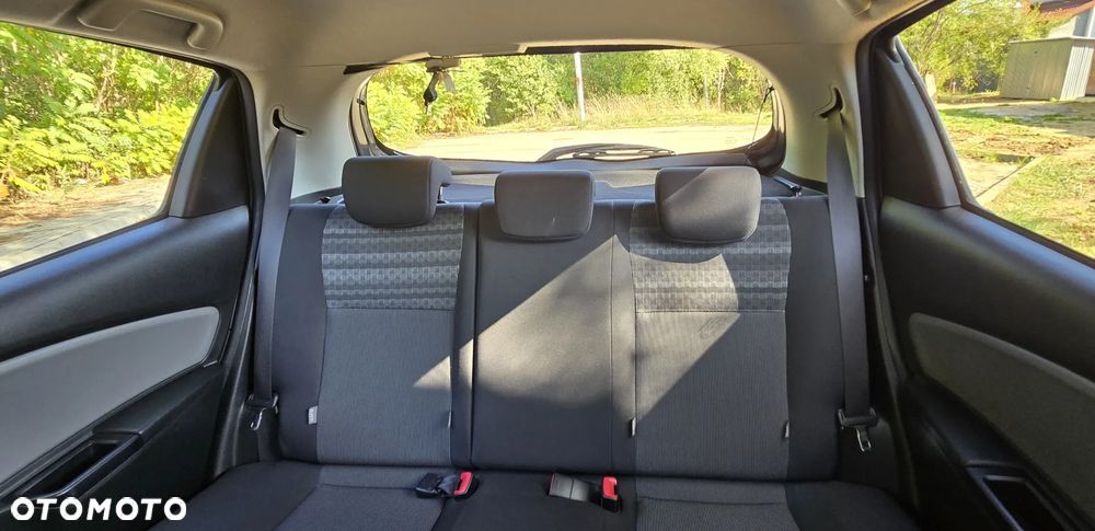 Toyota Yaris - 34