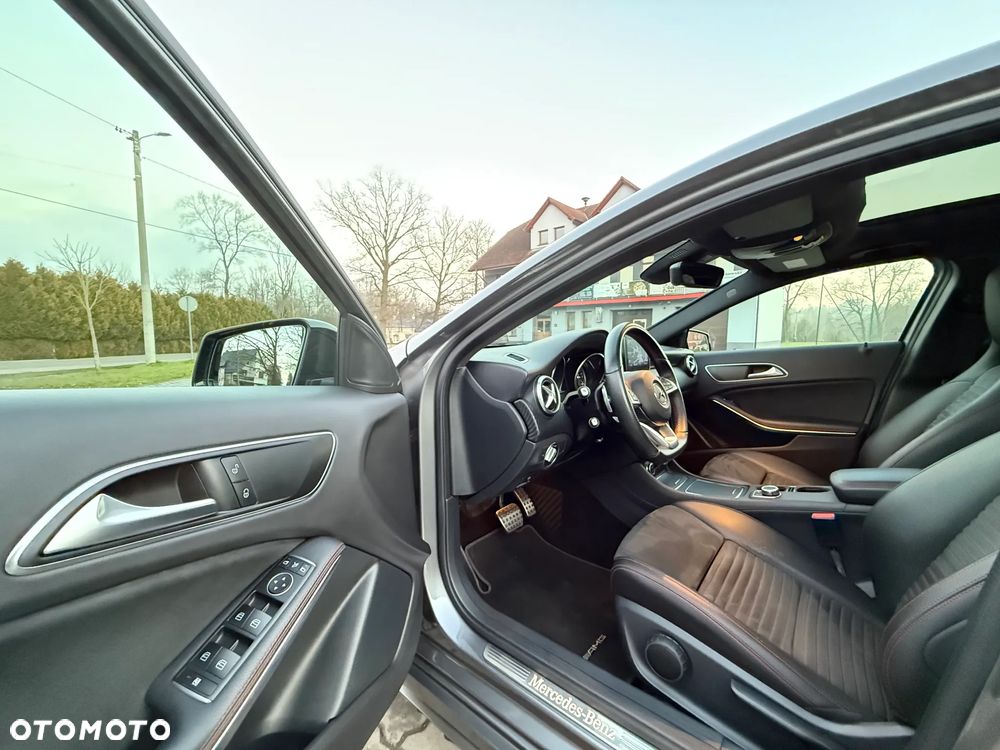 Mercedes-Benz Klasa A 200 7G-DCT AMG Line - 14