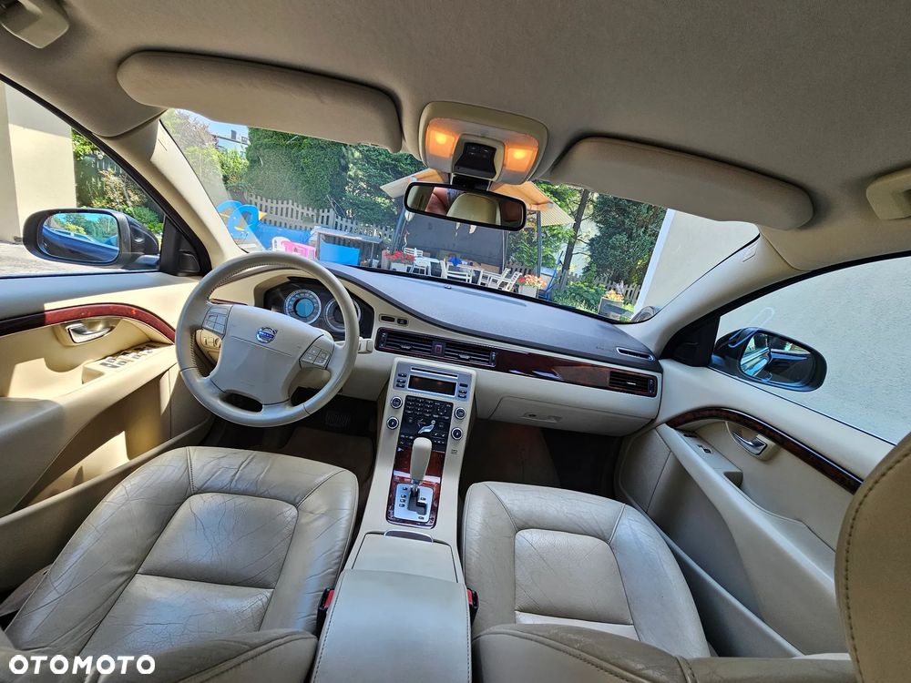 Volvo S80 4.4 V8 Momentum - 22