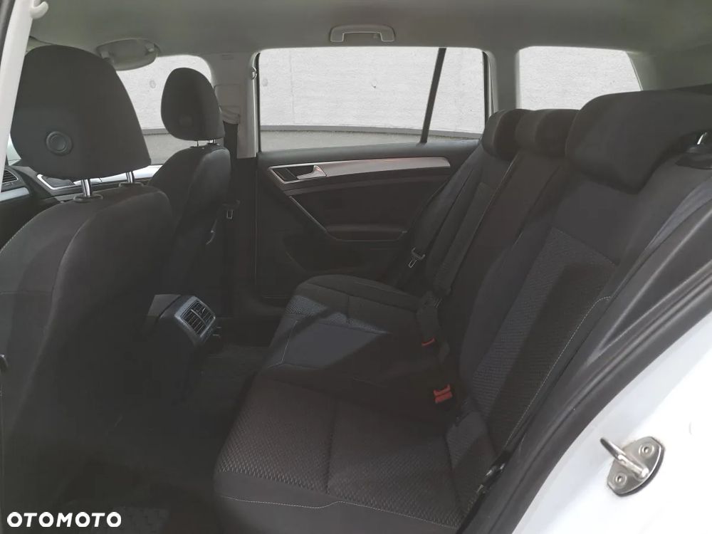 Volkswagen Golf VII 1.6 TDI BMT Comfortline - 7