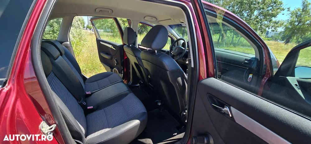 Mercedes-Benz B 200 CDI - 10