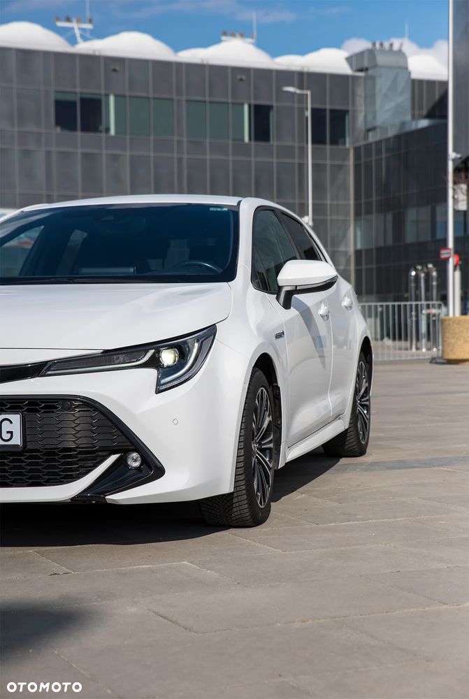 Toyota Corolla 1.8 Business Edition - 12