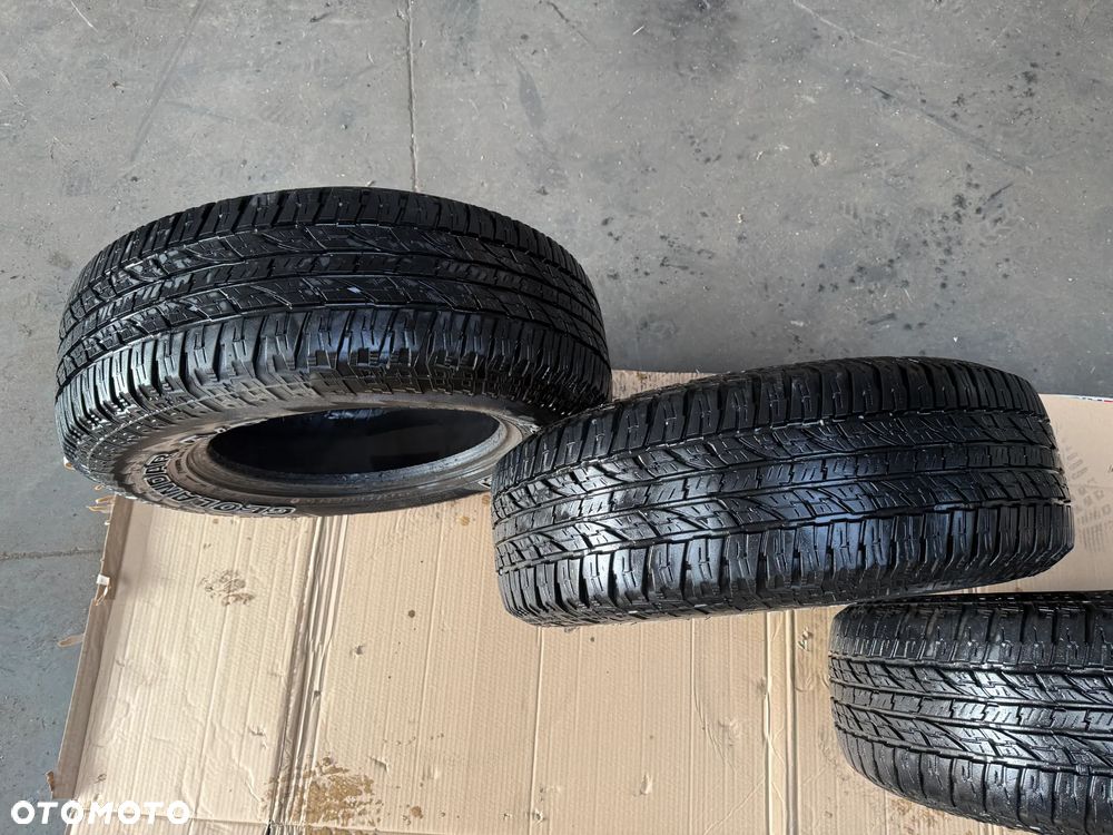 Opona Opony Yokohama GEOLANDAR A/T 235/60 R15 - 7