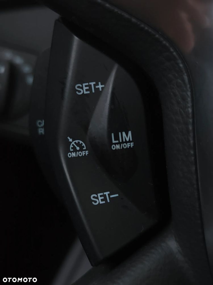 Ford Kuga 2.0 TDCi Titanium - 23
