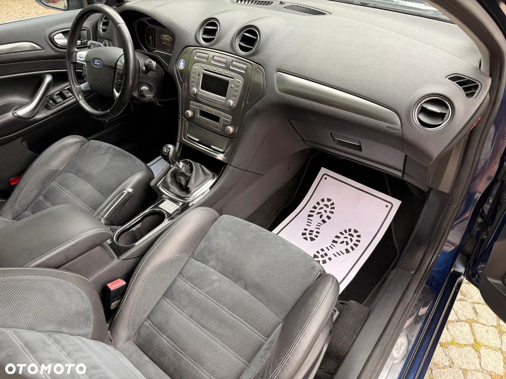 Ford Mondeo 2.0 TDCi Champions Edition - 18