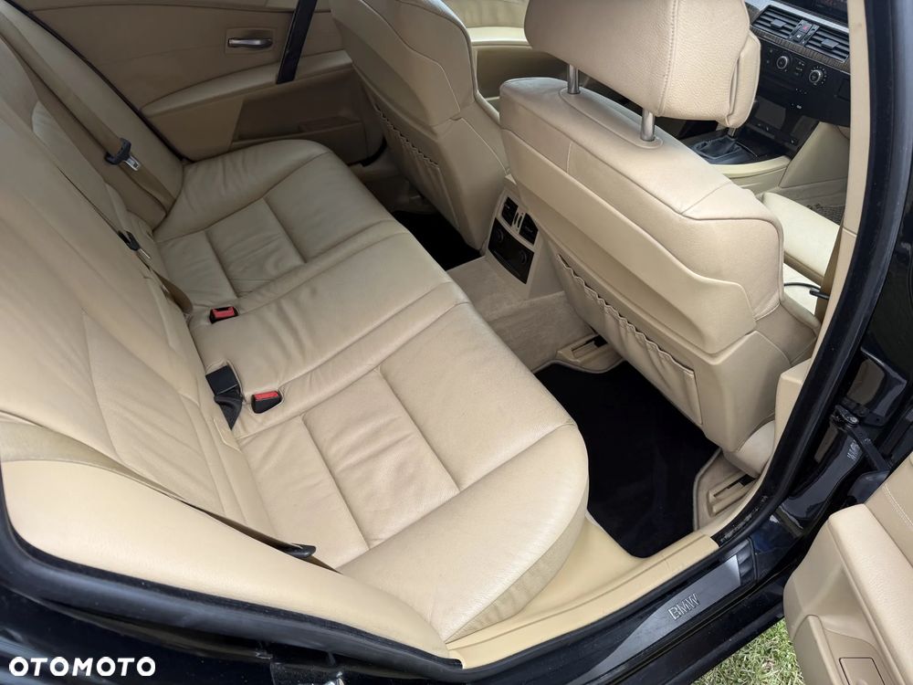 BMW Seria 5 530i - 18