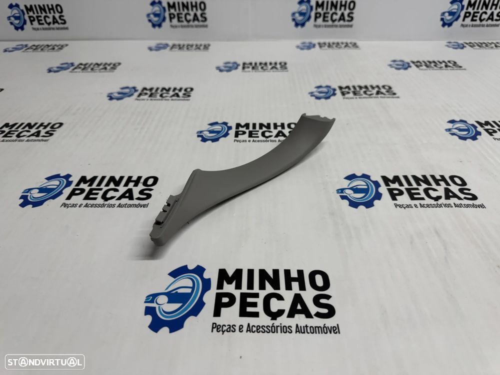 Capa Puxador esquerdo BMW Série 5 (F10 F11 F18) Cinza - 1
