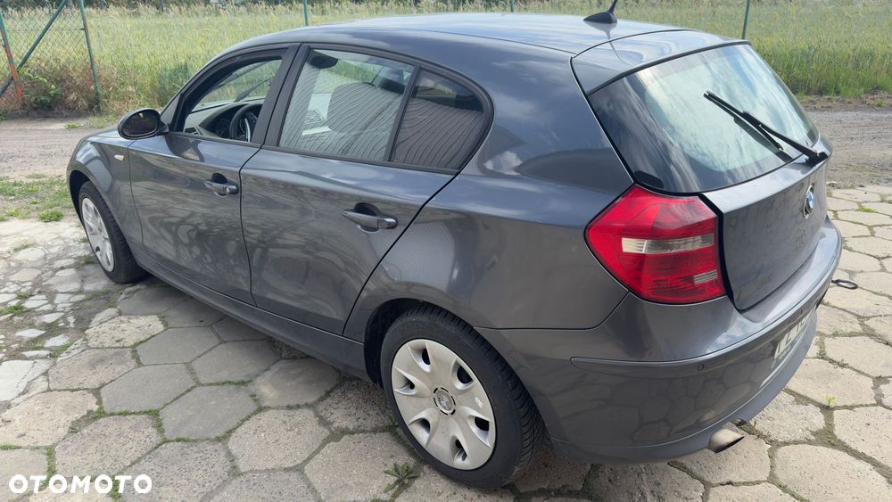 BMW Seria 1 - 8