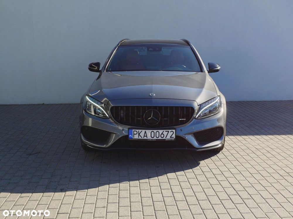 Mercedes-Benz C200 2018 photo 2