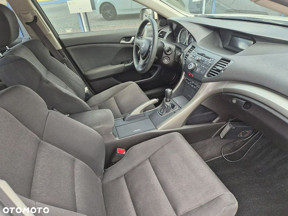 Honda Accord - 16
