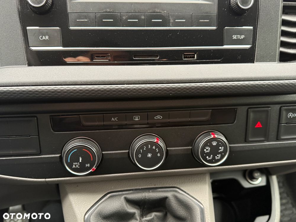 Volkswagen TRANSPORTER - 24