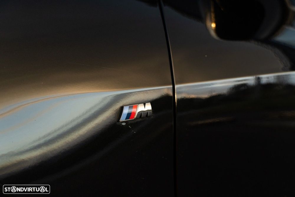 BMW 116 d Pack 50 anos M Auto - 21