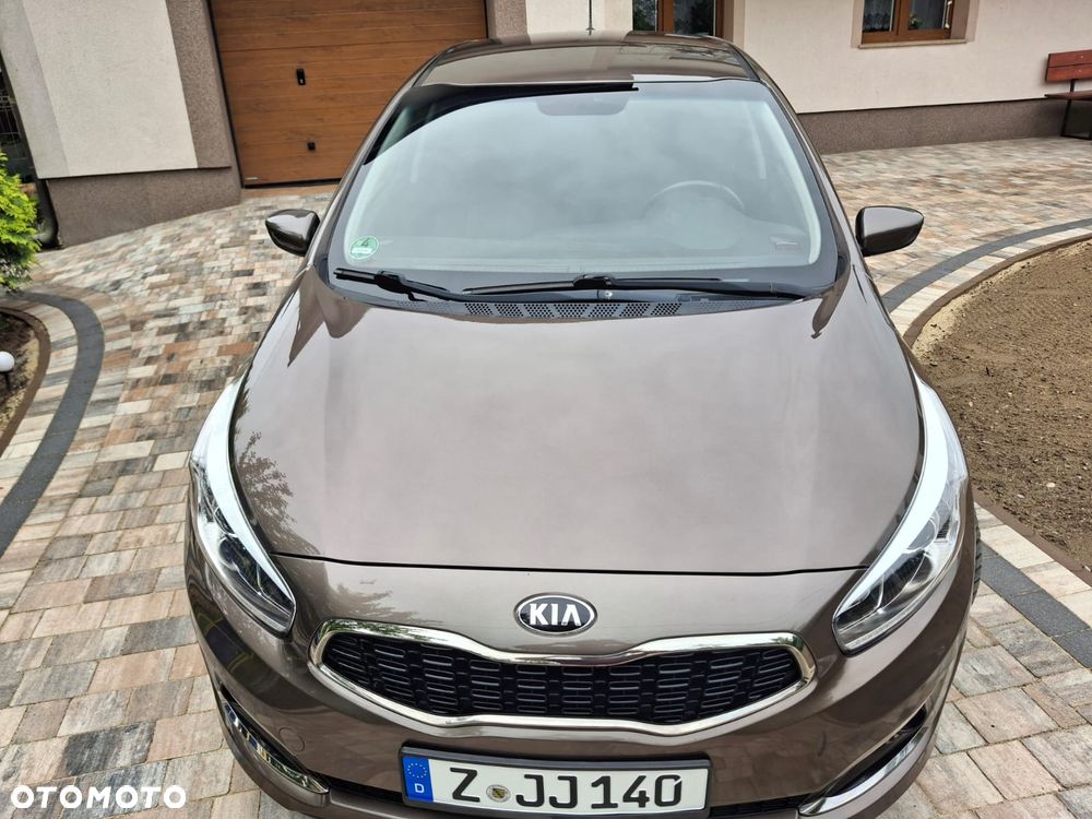 Kia Ceed 1.4 CVVT ISG Dream Team Edition - 5