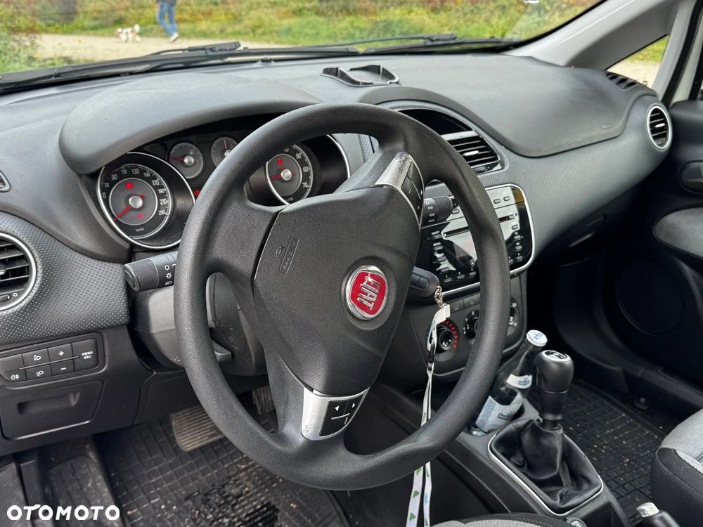 Fiat Punto Evo 1.4 8V Dualogic Dynamic Start&Stop - 11