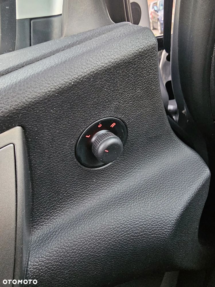 Opel Astra 1.6 Edition - 22