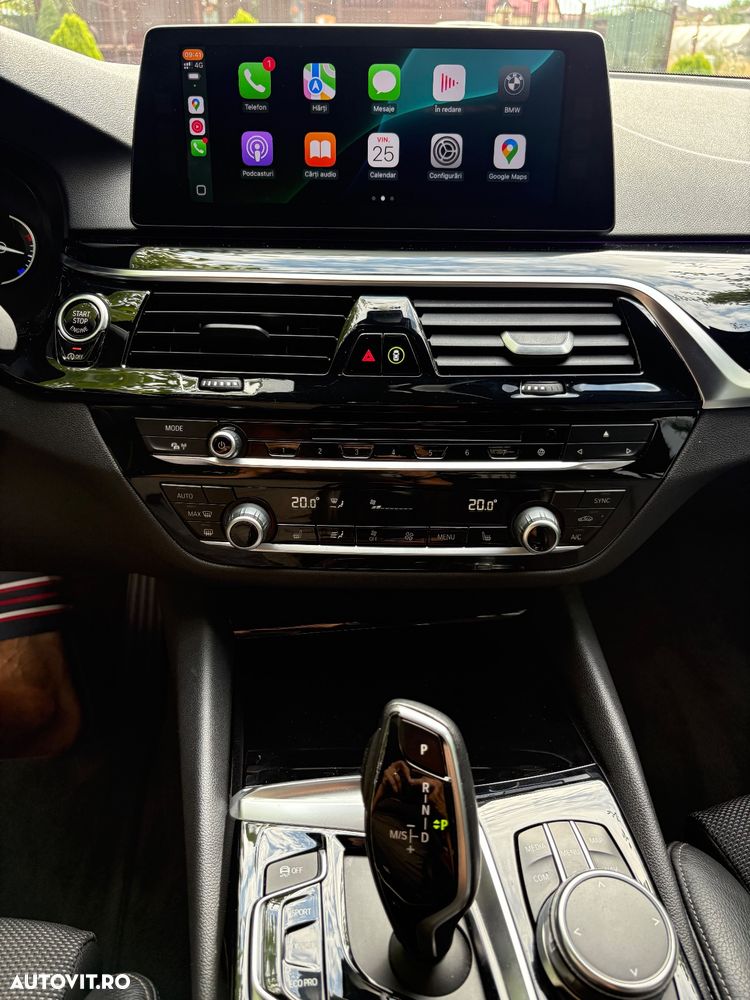 BMW Seria 5 525d Touring Aut. Sport Line - 14