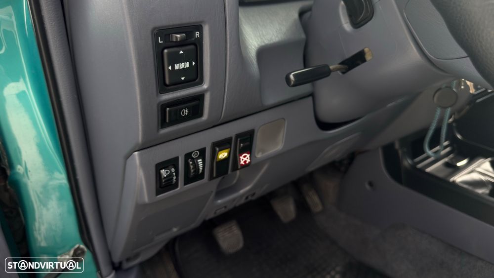 Toyota Land Cruiser 3.0 TD Pack 2 - 10
