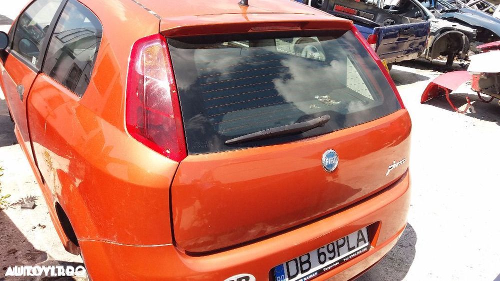 Dezmembrez Fiat Grande Punto 2008 - 2