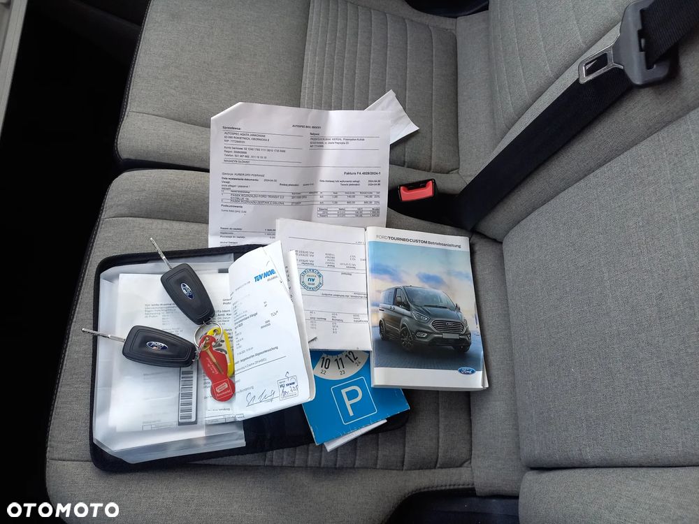 Ford Tourneo Custom 2.0 TDCi L2 Titanium - 27
