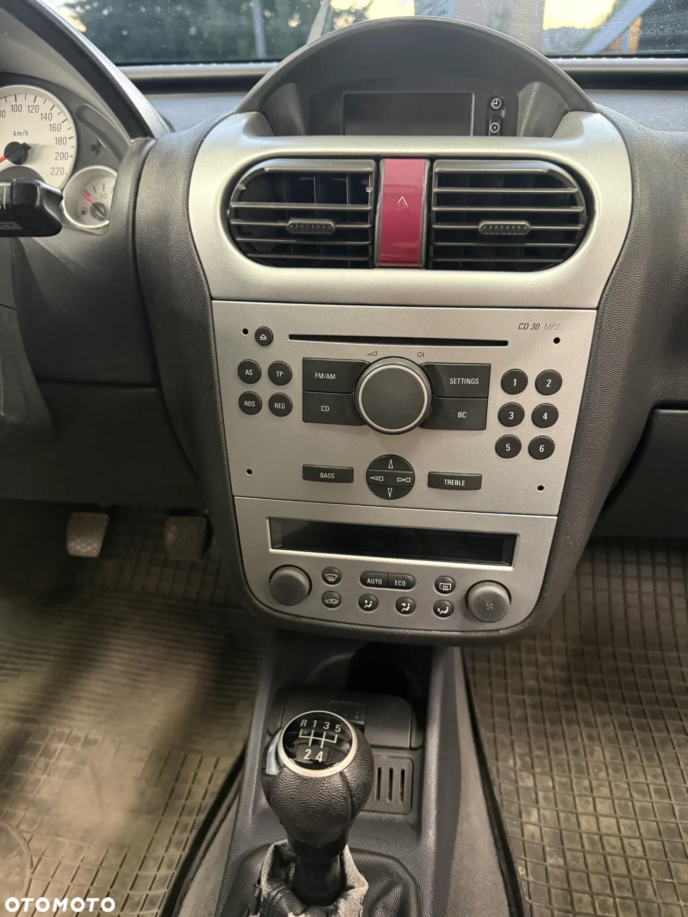 Opel Corsa - 9