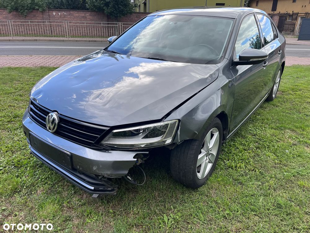 Volkswagen Jetta 1.4 TSI BMT Comfortline - 5