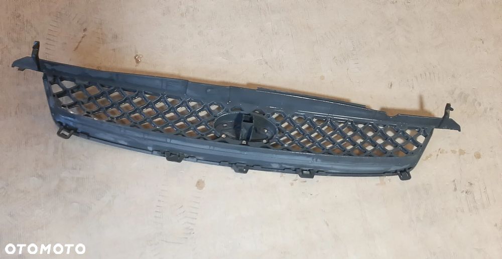 Atrapa Gril FORD FIESTA MK6 - 2