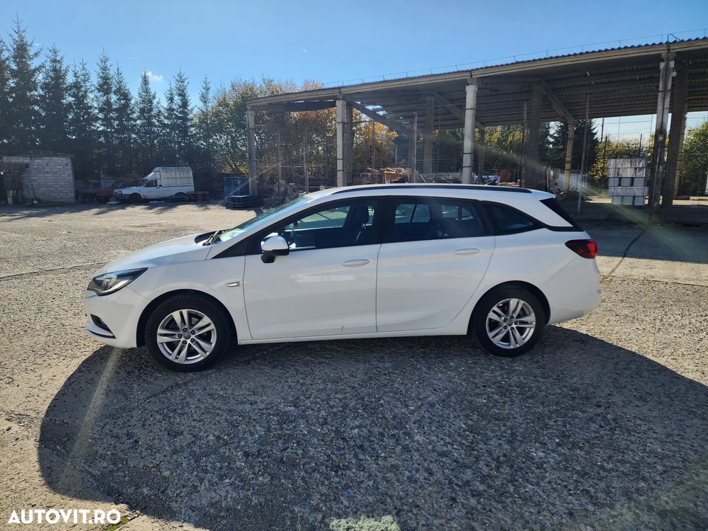 Opel Astra 1.6 CDTI DPF ecoFLEX TourerStart/Stop Edition - 9