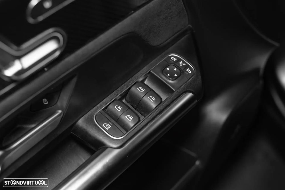 Mercedes-Benz GLA 250 e 8G-DCT Edition AMG Line - 42