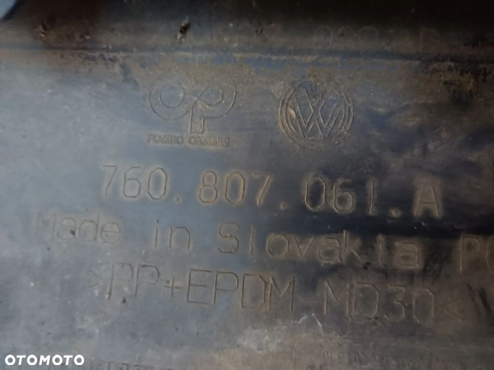 VW TOUAREG III R-Line 18- KRATKA ŚRODKOWA ZDERZAKA PRZÓD DOLNA 60807061A - 5