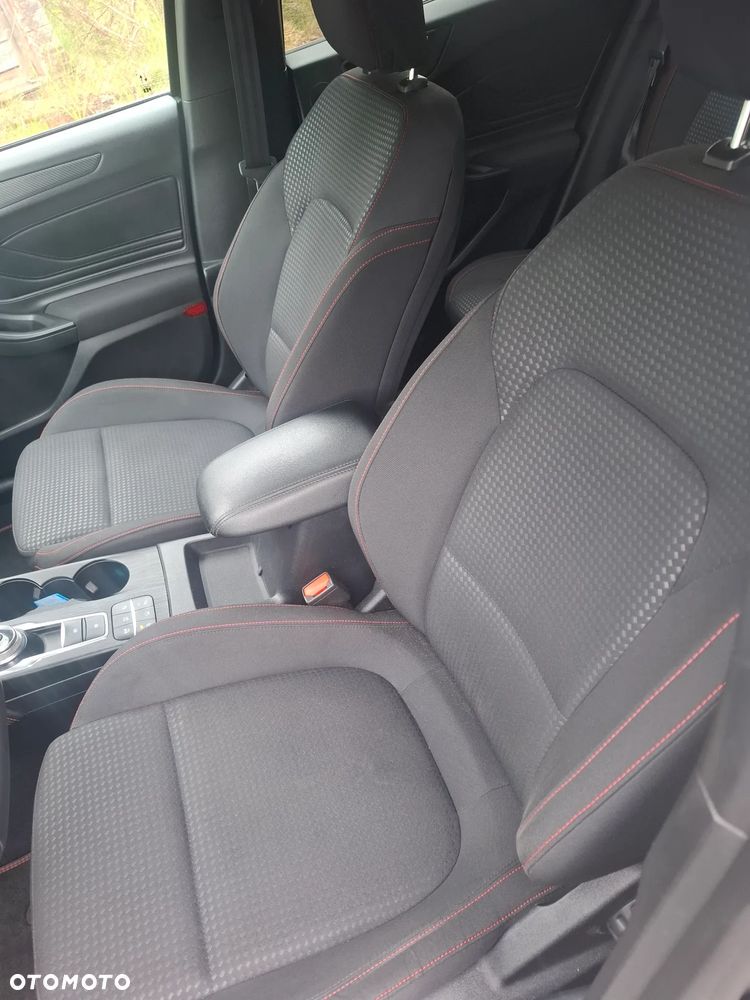 Ford Focus 2.0 EcoBlue ST-Line - 29
